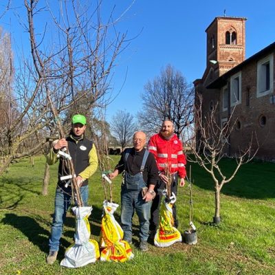Un frutteto per i bisognosi: Croce Rossa e CIA Agricoltori Milano sostengono l’Abbazia di Mirasole a Opera